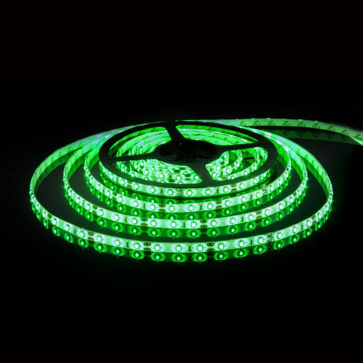 фото светодиодная влагозащищенная лента elektrostandard 14,4w/m 60led/m 5050smd зеленый 5m a052972 | 220svet.ru
