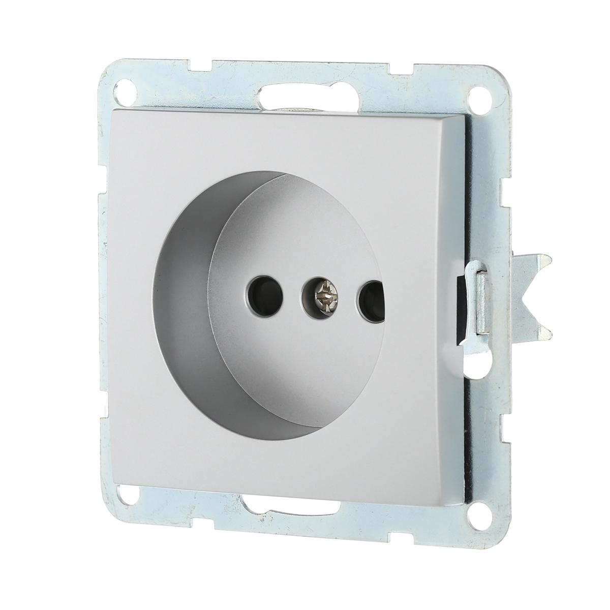 фото розетка lk studio без з/к, со шторками (серебристый металлик) lk60 863303-1 | 220svet.ru